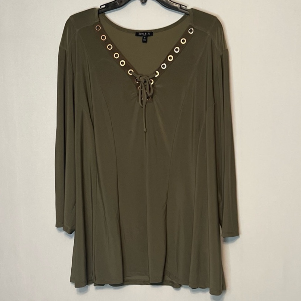 Sami and Jo Womens Green Tie V-Neck Pullover Blouse Size 3X Soft Stretch.
